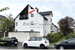 Gut vermietete 2 Zimmer-Mansardenwohnung mit Loggia und Stellplatz in ruhiger Wohnlage RH-Nord - Dachgeschoßwohnung Roth | Angebot:26737653