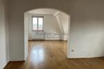 Außergewöhnliche und sehr großzügige 5 Zimmer Mansardenwohnung mit Dachterrasse und Wintergarten - Terrassenwohnung Roth Eckersmühlen | Angebot:26737654